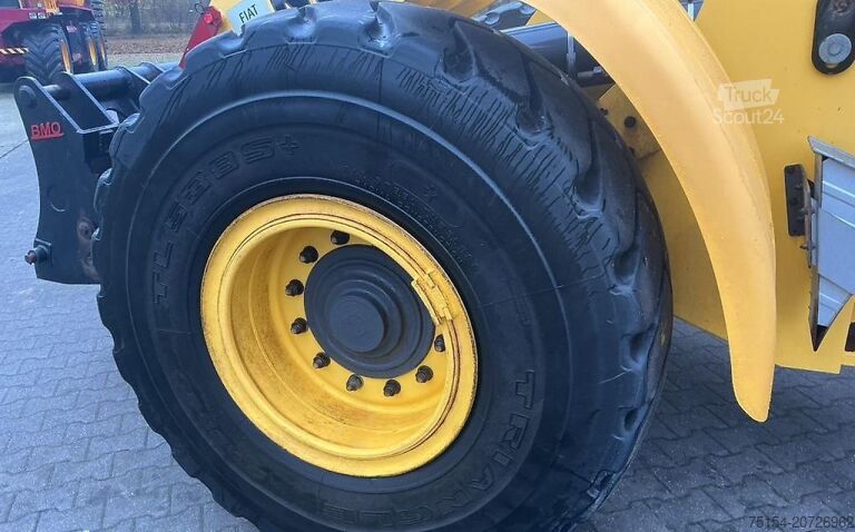 Wheel loader New Holland WA 170