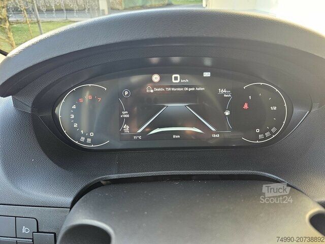 Ван с висока покривка Fiat Ducato 35 Automatik L2H2 180 Voll-LED V-Cockpit