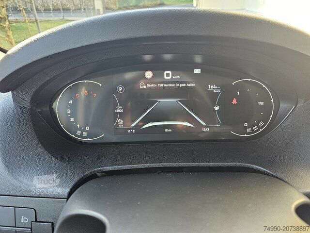 Ван с висока покривка Fiat Ducato 35 Automatik L2H2 180 Voll-LED V-Cockpit