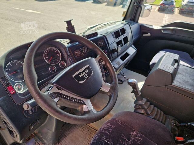 Tipper truck MAN TGA