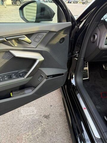 Weitere Nutzfahrzeuge Audi RS3