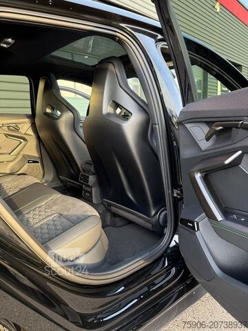 Weitere Nutzfahrzeuge Audi RS3