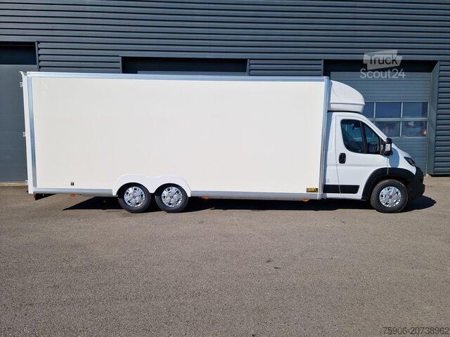 Høy og lang skapvogn Fiat Ducato