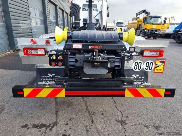 ανατρεπόμενο φορτηγό Renault Gamme K