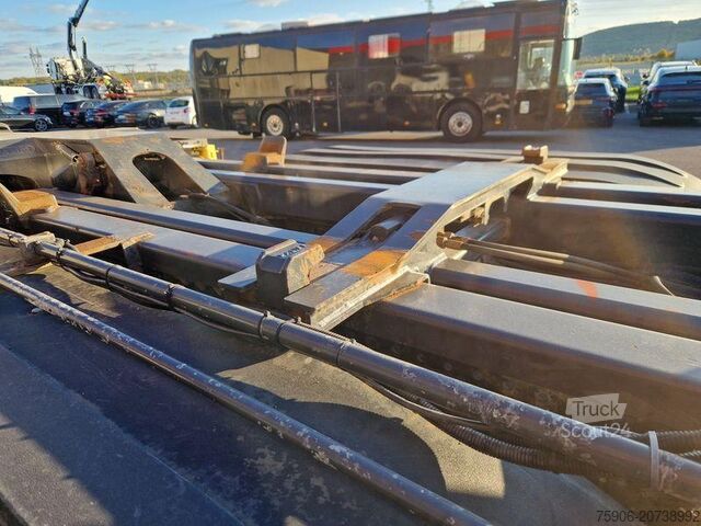 Kippwagen Renault Premium Lander