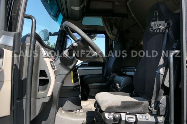 Trattore stradale standard MAN TGX 18.500 Retarder 2-Tanks Motorschaden