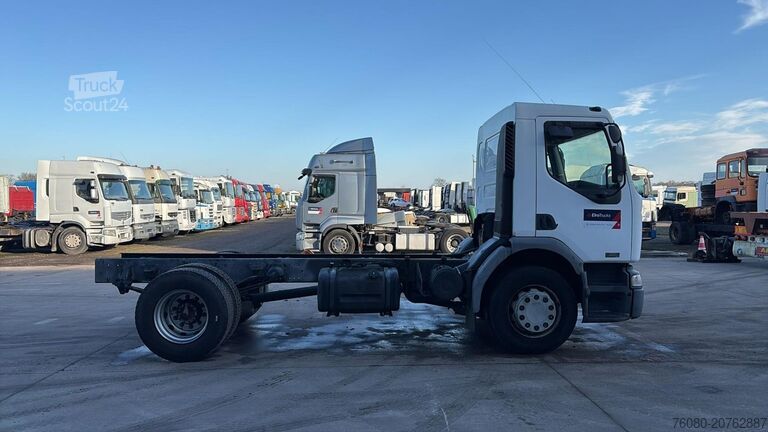 Chassis com cabina Renault Premium 320 (FULL STEEL / LAMES / BOITE MANUELL...