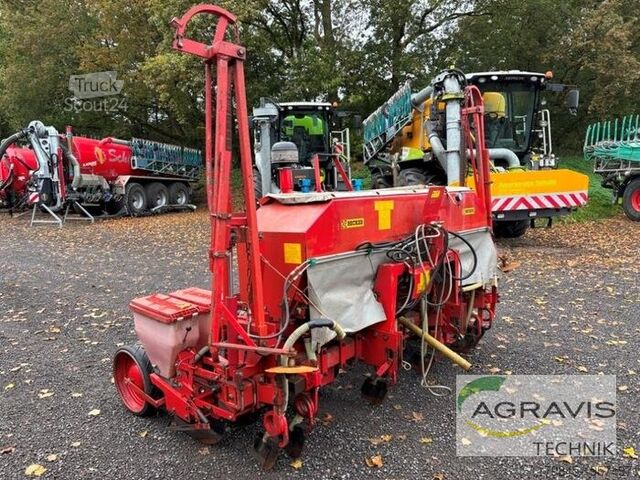 Сеялка Becker AEROMAT T6Z