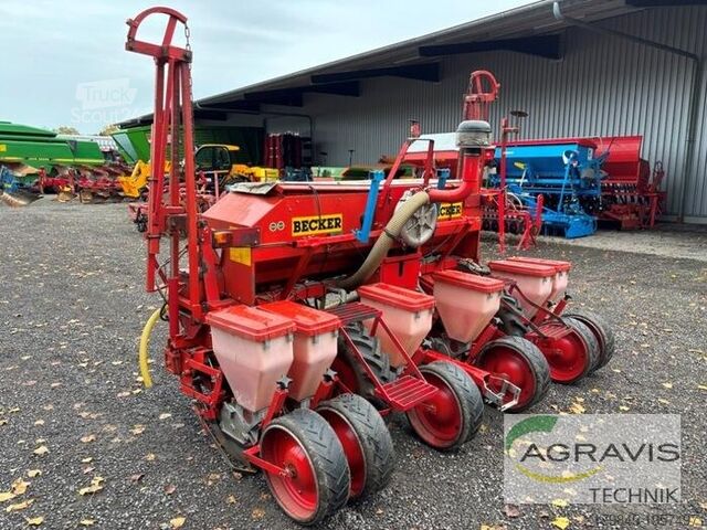 Сеялка Becker AEROMAT T6Z