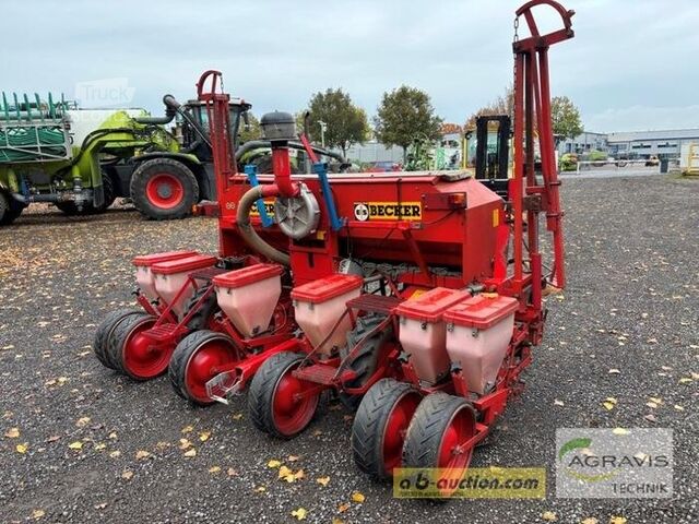 Сеялка Becker AEROMAT T6Z