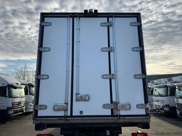 Camion refrigerato VOLVO FM 370 Fernverkehr Kühlk.7,8m LBW RMOKING