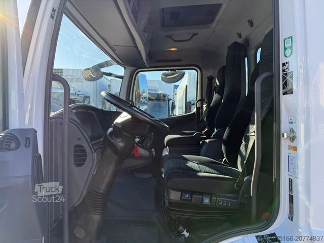 Vrachtwagen met kraanopbouw MERCEDES-BENZ ATEGO 816 Kipper 3-Seiten*KRAN HIAB X 078*2xAHK