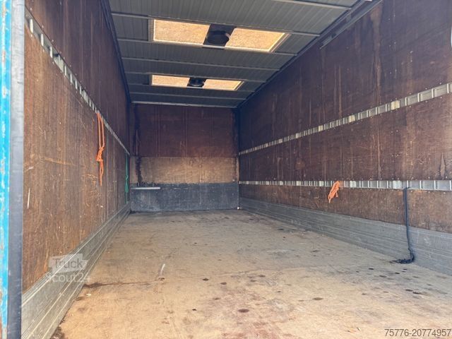 Vrachtwagen met bakwagen MAN TGL   7.150  Koffer LBW Manuelle Schaltung