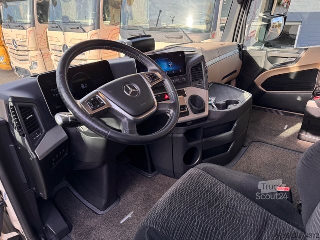 Standaard trekker MERCEDES-BENZ Mercedes-Benz 1848 L  Actros 5 GigaSpace