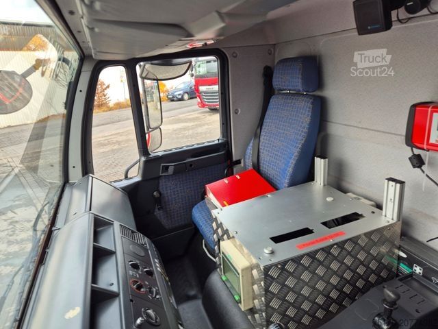 Camion per usi speciali MAN LE 9.150 Feuerwehr Schmitz GW-6 Gerätewagen