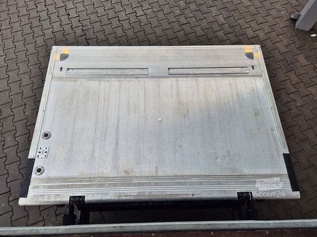 Furgone centinato MITSUBISHI Canter 7C15 LBW Klima Navi Kamera AHK