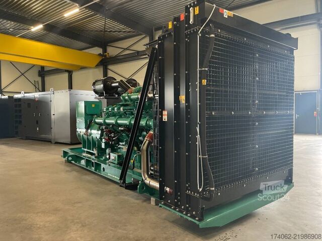 Agregado Cummins C2250D5E - 2.250 kVA Genset - QSK50 - DPX-18536-B