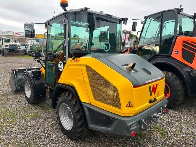 Tekerlekli yükleyici WACKER Neuson WL 750 Radlader 43.000 EUR