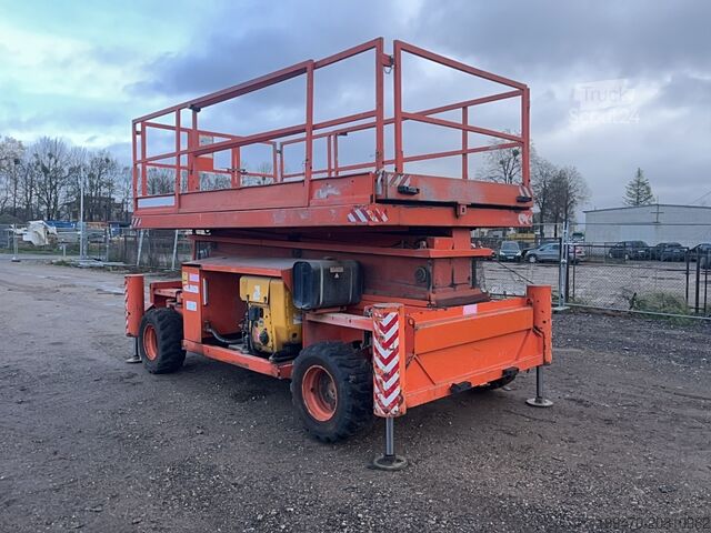 Nůžkový zvedací stůl Holland-Lift Q135-DL24 Monostar (13.5 m)