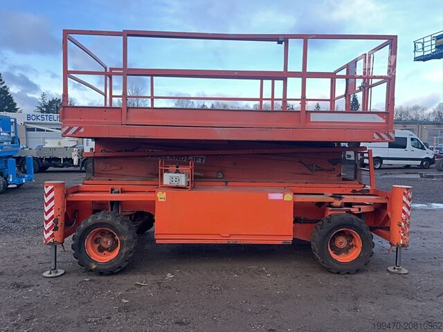 Nůžkový zvedací stůl Holland-Lift Q135-DL24 Monostar (13.5 m)