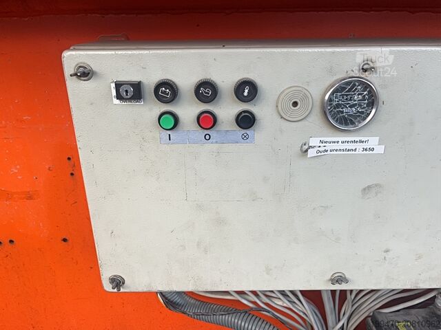 Nůžkový zvedací stůl Holland-Lift Q135-DL24 Monostar (13.5 m)