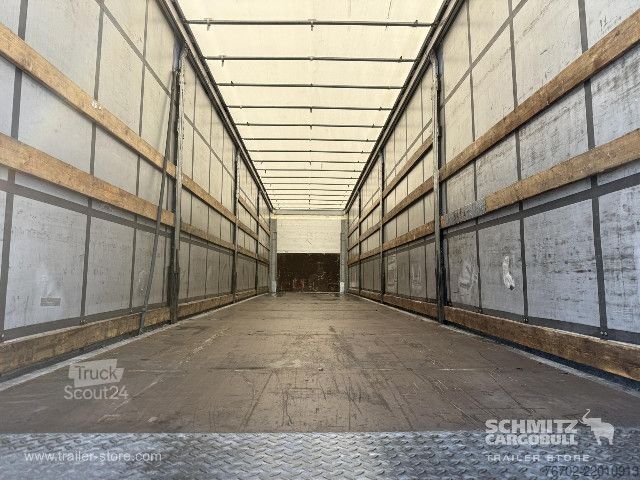 Avoin puoliperävaunu pressulla Schmitz Cargobull Curtainsider Standard