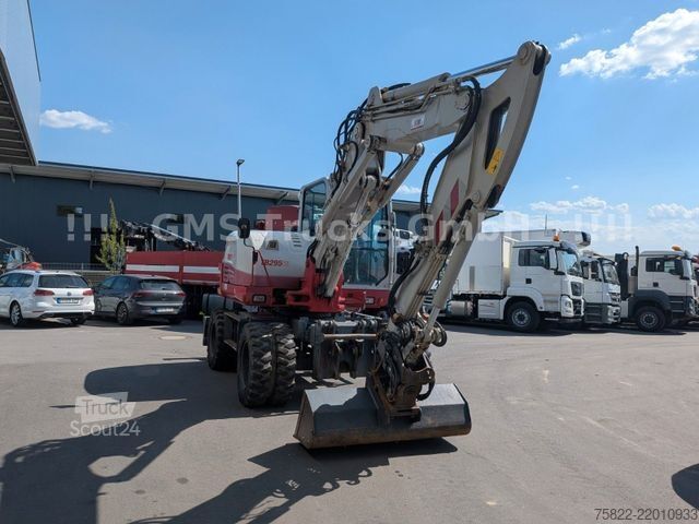 Ratinis ekskavatorius TAKEUCHI TB 295 W / POWERTILT OQ45 / Planierschild
