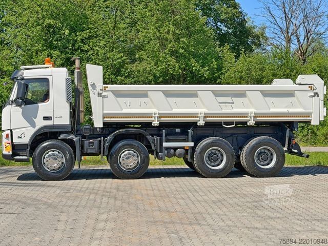 Самосвален камион VOLVO FM 440 Kipper 5,90 m * TOPZUSTAND / 8x4