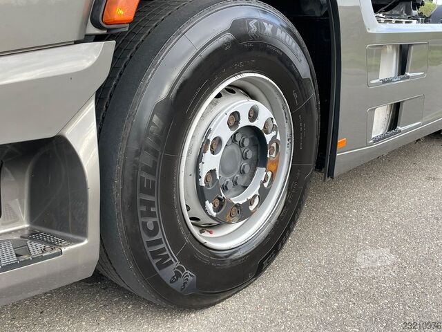  Mercedes-Benz ACTROS 1853 LS 4X2