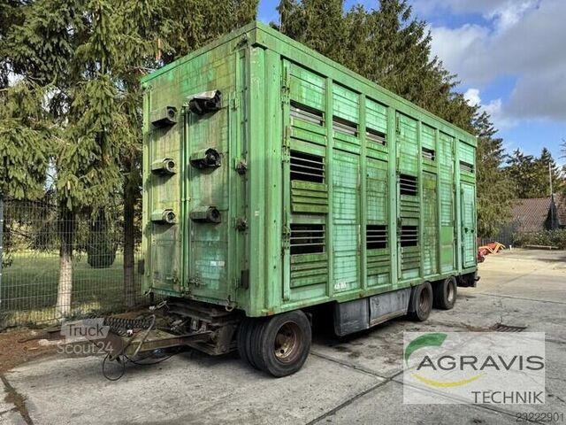 Kiepaanhangwagen  DIVERSE