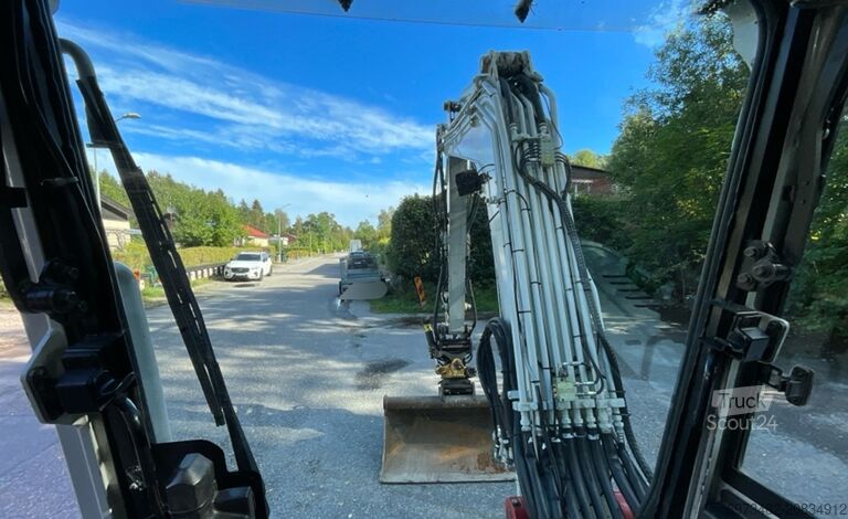 Mini excavator Takeuchi TB260