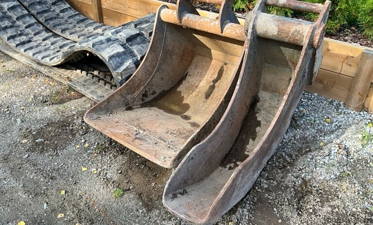 Mini excavator Takeuchi TB260