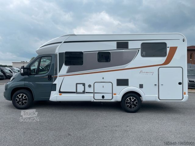 Ημιενσωματωμένο αυτοκινούμενο τροχόσπιτο BÜRSTNER Lyseo TD 690 *180  Automatik* Komplett-Edition