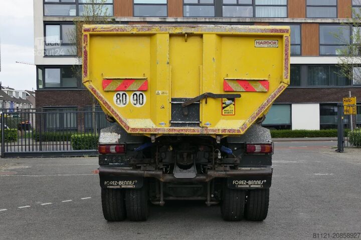 Benne Mercedes-Benz Arocs 4151 | 8X6 | Voith Retarder | 263807Km | ...