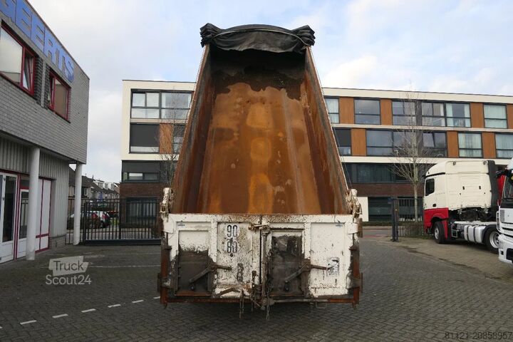 Benne Mercedes-Benz Actros 3241 | 8X4 | Tipper |  501137Km | 2007 |...