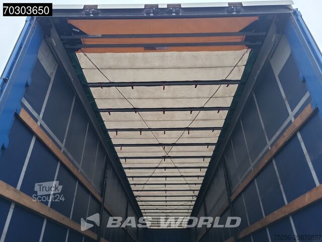 Csúszó ponyvák Krone SD Lifting Axle