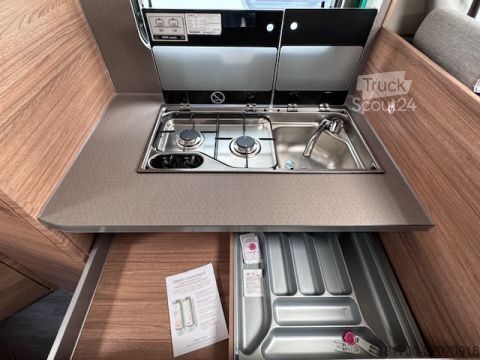 Polintegriran avtodom Weinsberg CaraLoft 650 MF *TraumMobil*Ersparnis 31.346¤*