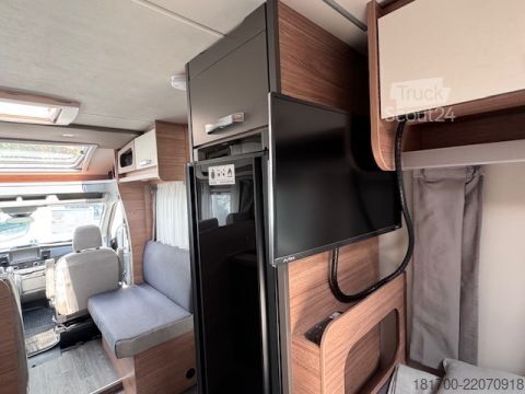 Polintegriran avtodom Weinsberg CaraLoft 650 MF *TraumMobil*Ersparnis 31.346¤*