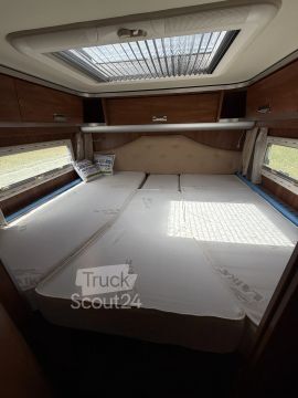 Camping-car semi-intégré Laika Kreos 4009