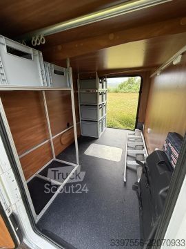 Camping-car semi-intégré Laika Kreos 4009