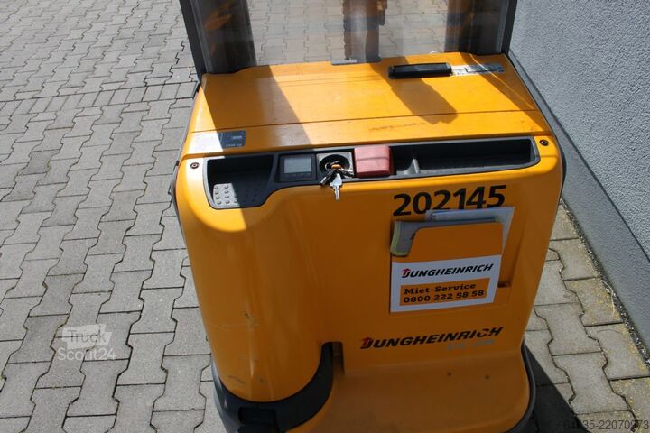 alga Nutzfahrzeug und Baumaschinen GmbH & Co. KG alga Nutzfahrzeug und Baumaschinen GmbH & Co. KG alga Nutzfahrzeug und Baumaschinen GmbH & Co. KG