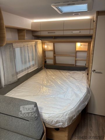 Caravan FENDT BIANCO ACTIV 390 FHS 55 Jahre Zellerer Edition