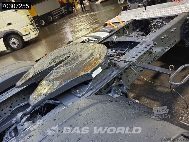 Standart-SZM Mercedes Actros 1943 4X2 StreamSpace NL PTO