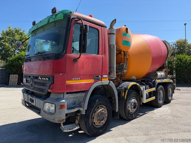 Autobetoniere Mercedes-Benz MB 4141 B