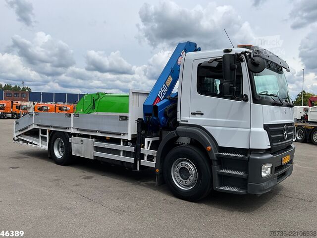 Bestelwagen autodrager Mercedes-Benz Axor 1824 Euro 5 HMF 12 Tonmeter laadkraan Just...