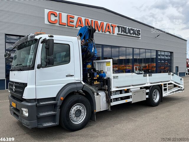 Bestelwagen autodrager Mercedes-Benz Axor 1824 Euro 5 HMF 12 Tonmeter laadkraan Just...