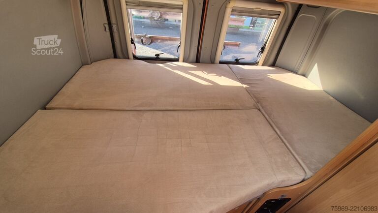 Kastenwagen Wohnmobil / Campervan Pössl ROADCAMP 540