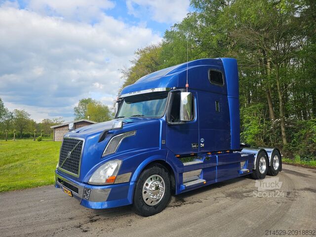 Standaard trekker Volvo VNL 670
