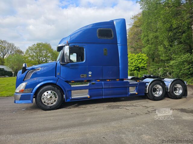 Standaard trekker Volvo VNL 670