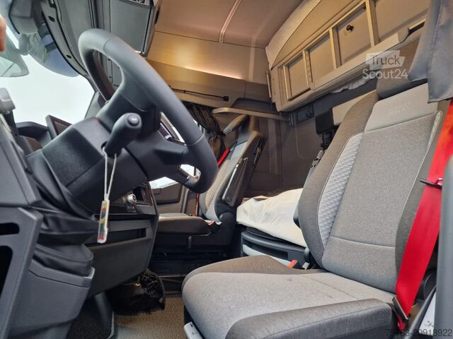 Padrão-SZM Renault T HIGH 480 4x2 - Lowdeck - Lifting 5th wheel - ...